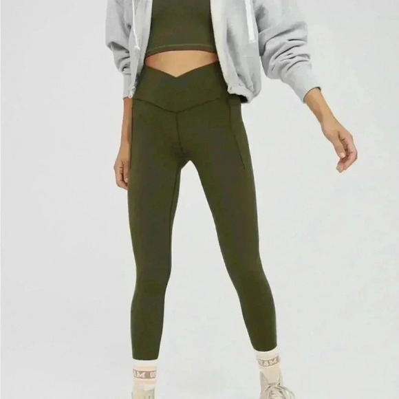 Offline By Aerie Real Me Dark Green Crossover High Waisted Pocket Legging Small - Picture 1 of 8